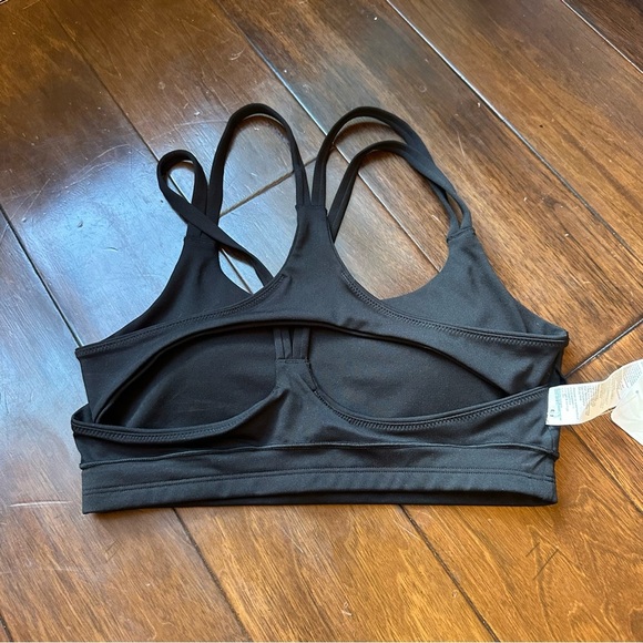 Fabletics Principal Low Impact Bra NWT - Picture 9 of 9